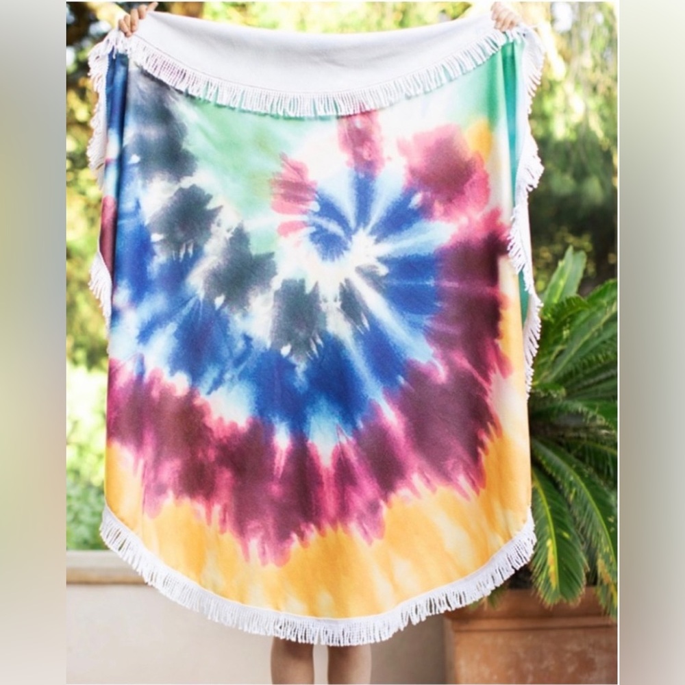 Bohemian Santa Monica Tie-Dye Beach Towel w/ Tassels & Fringe